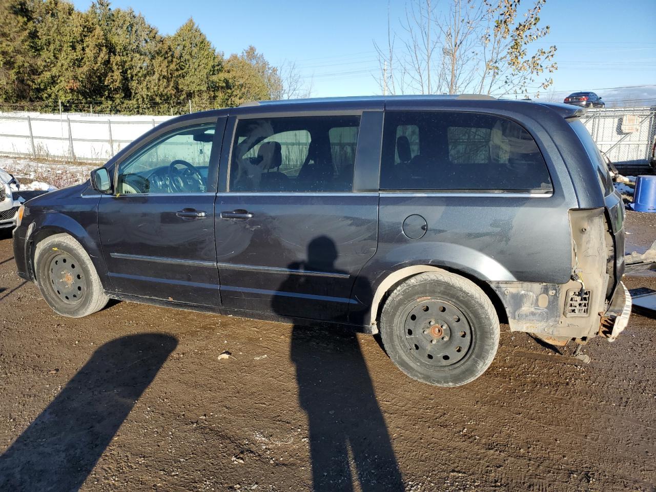 2014 Dodge Grand Caravan Crew - zdjęcie 2