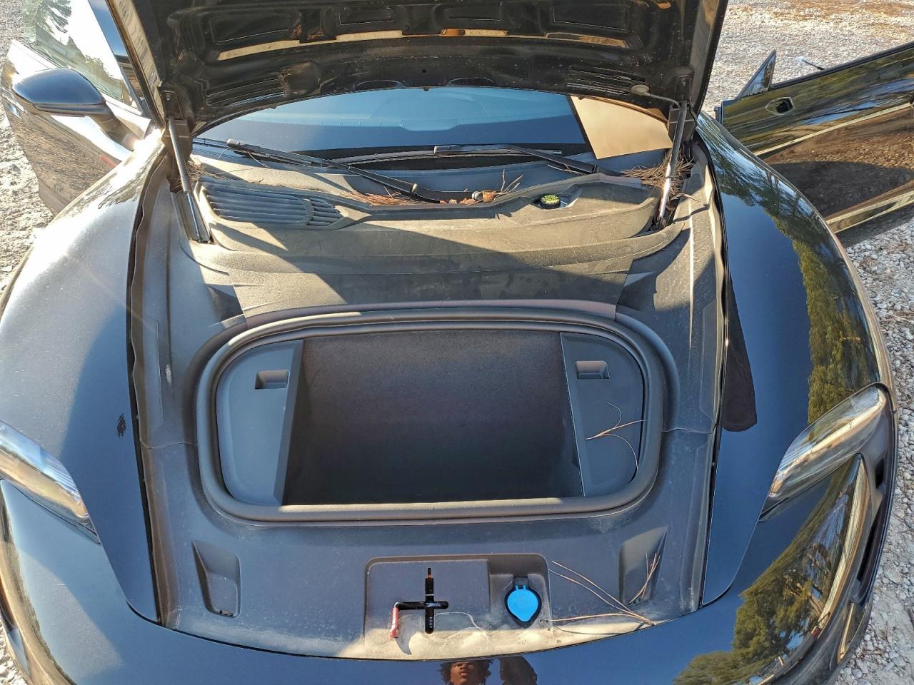 2021 Porsche Taycan - zdjęcie 11