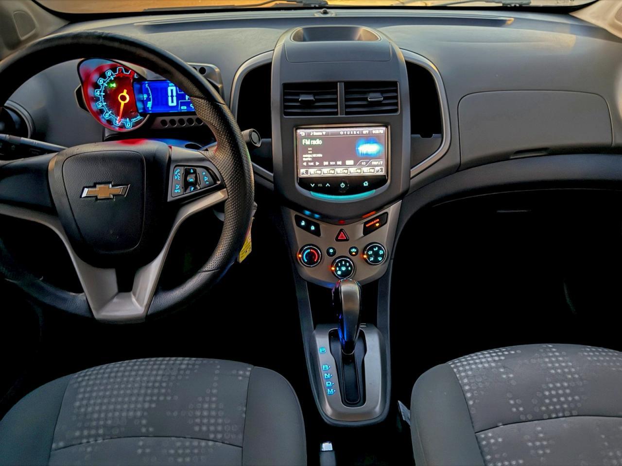 2014 Chevrolet Sonic - zdjęcie 9
