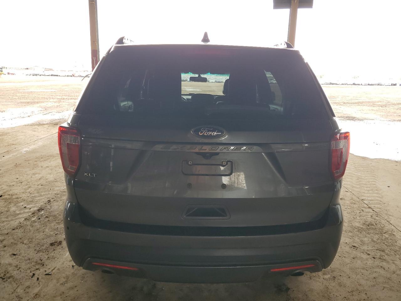 2017 Ford Explorer Xlt - zdjęcie 6