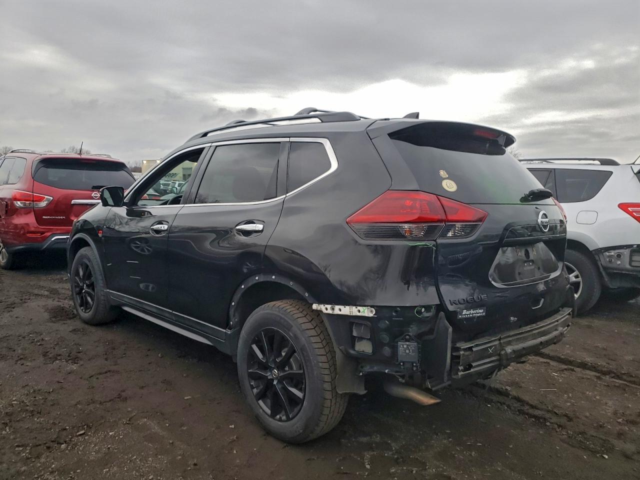 2018 Nissan Rogue - zdjęcie 2