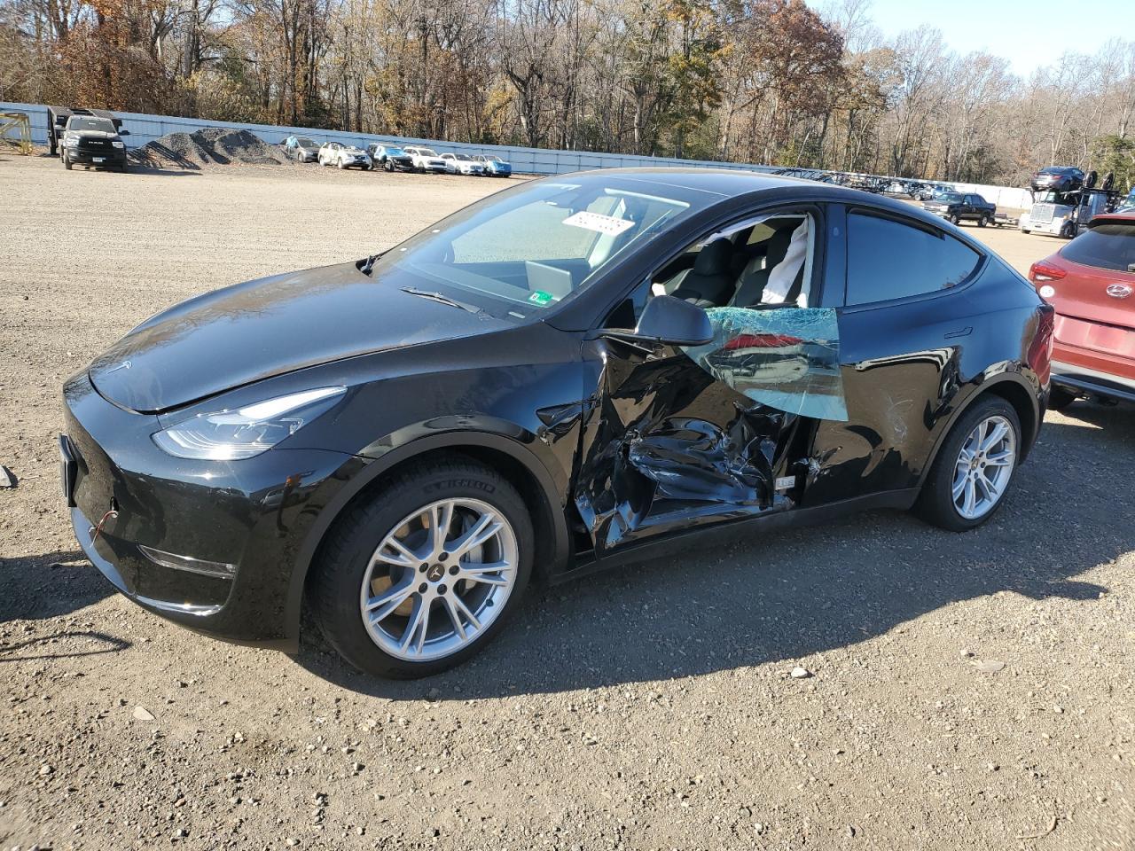 2023 Tesla Model Y - zdjęcie główne