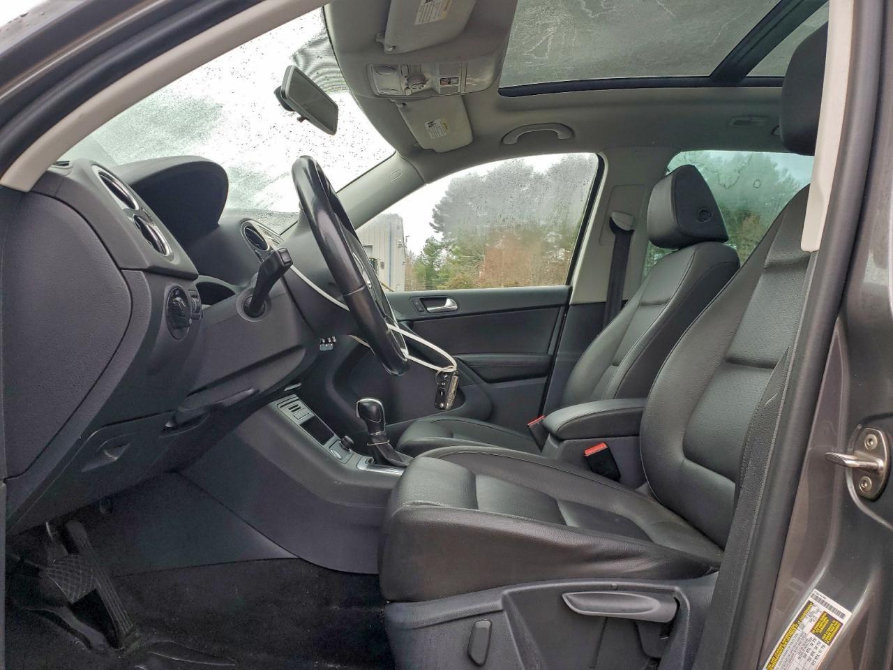 2015 Volkswagen Tiguan - zdjęcie 7