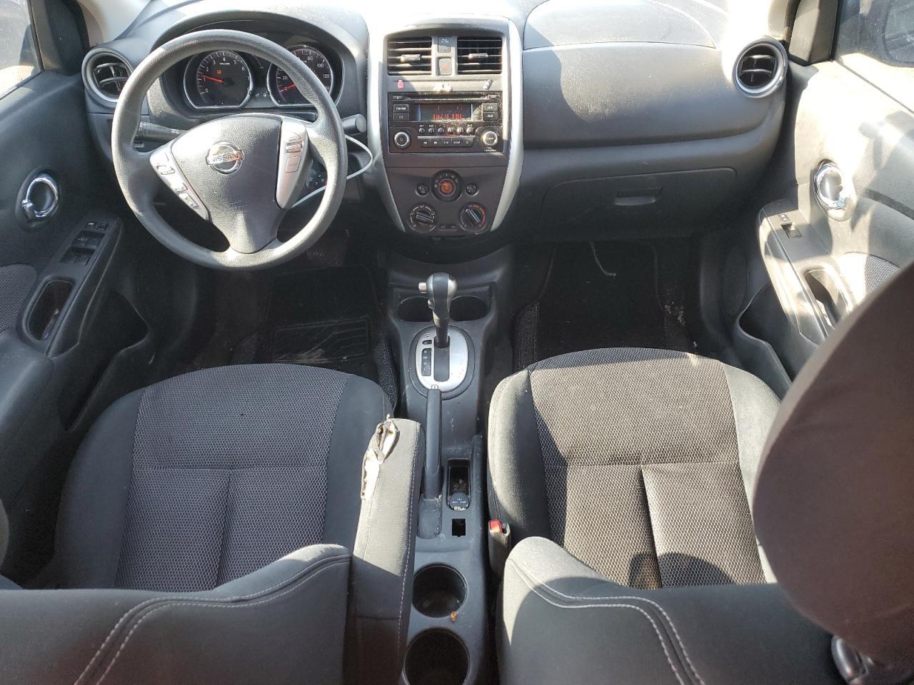 2015 Nissan Versa - zdjęcie 8