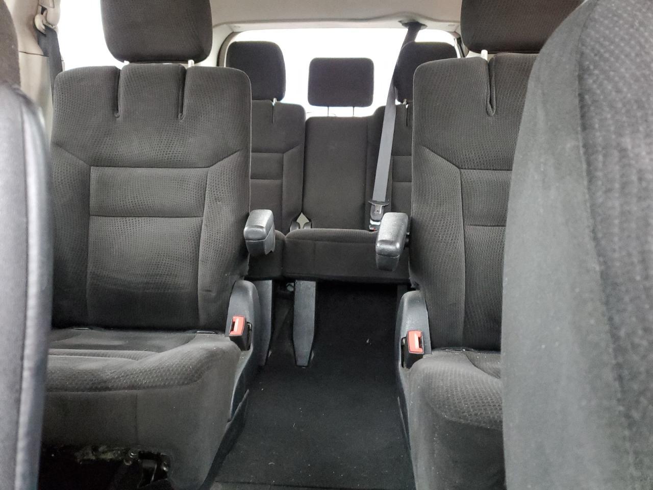 2016 Dodge Grand Caravan Sxt - zdjęcie 10