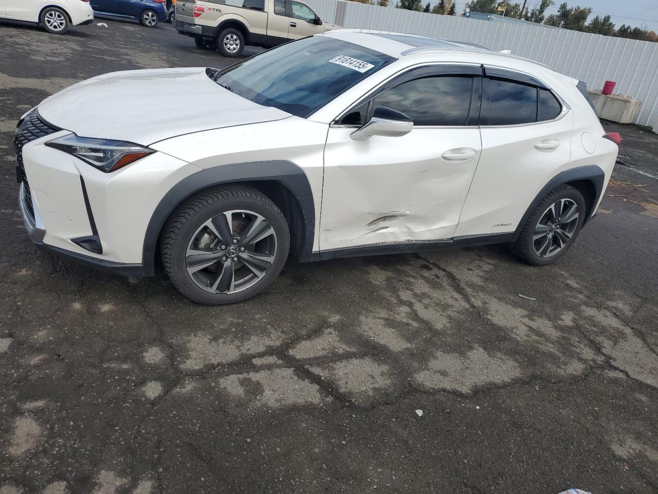 2019 Lexus Ux 250H - zdjęcie główne