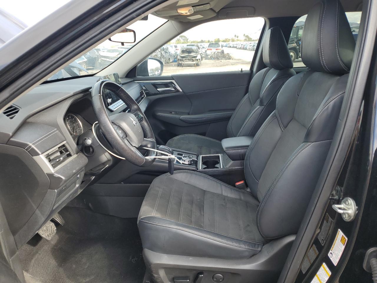 2022 Mitsubishi Outlander - zdjęcie 7