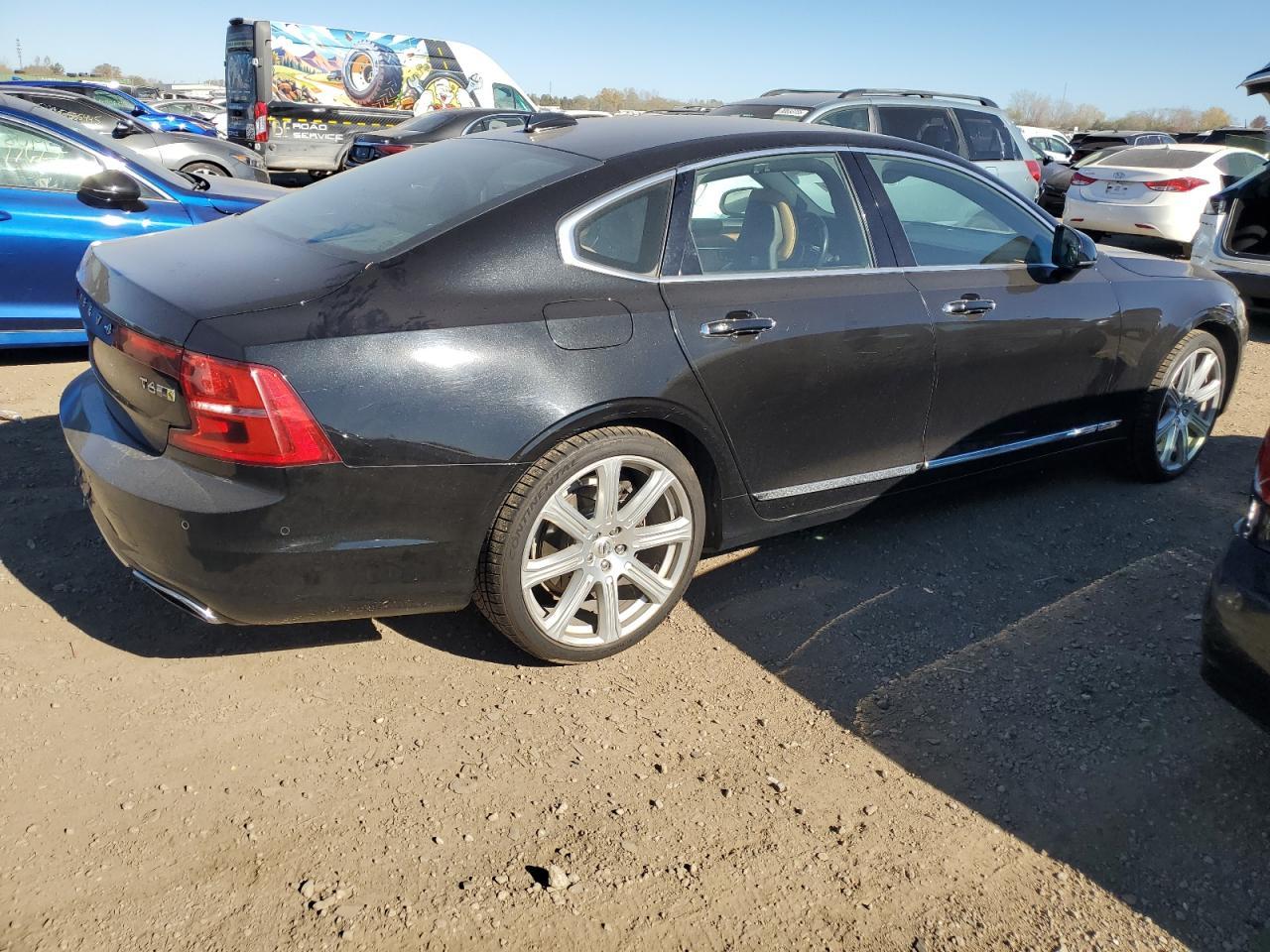 2017 Volvo S90 - zdjęcie 3