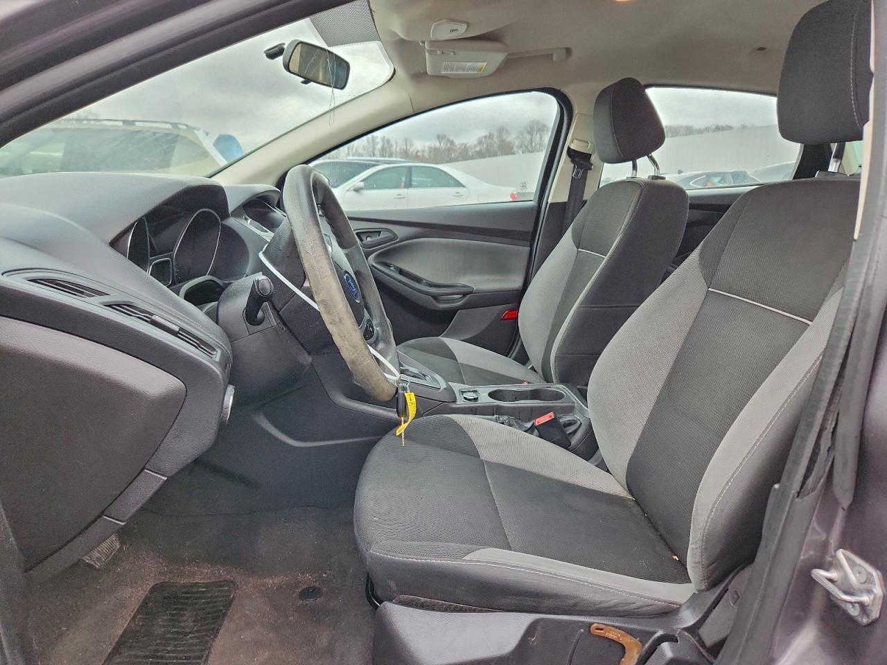 2014 Ford Focus - zdjęcie 7