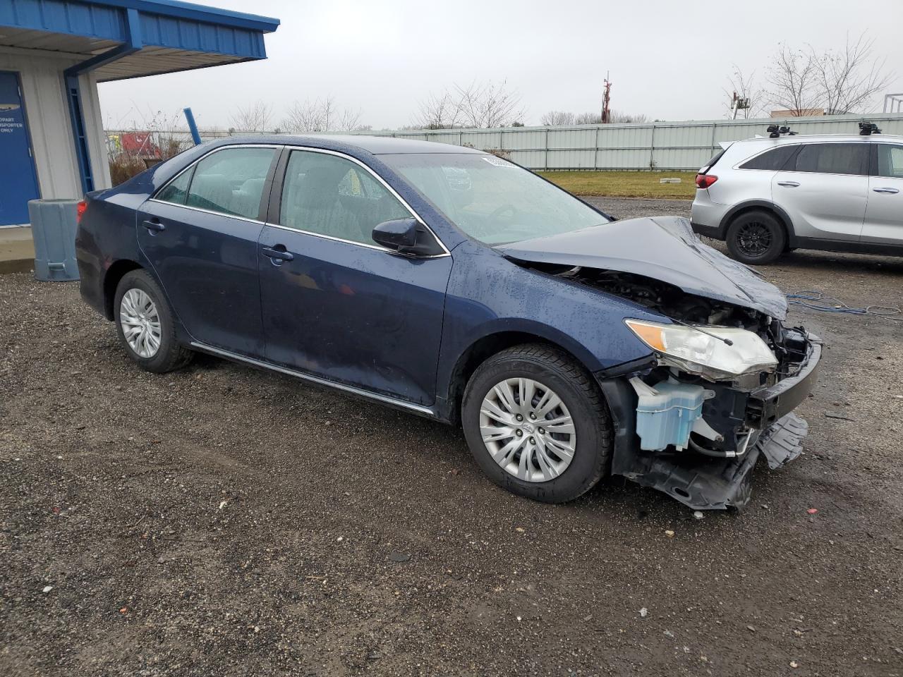 2014 Toyota Camry - zdjęcie 4