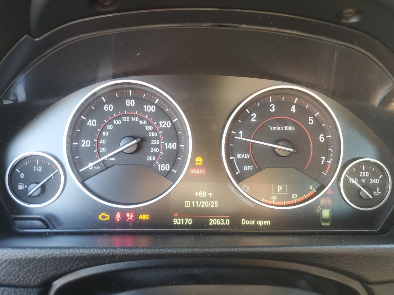 2015 BMW Seria 3 - zdjęcie 9