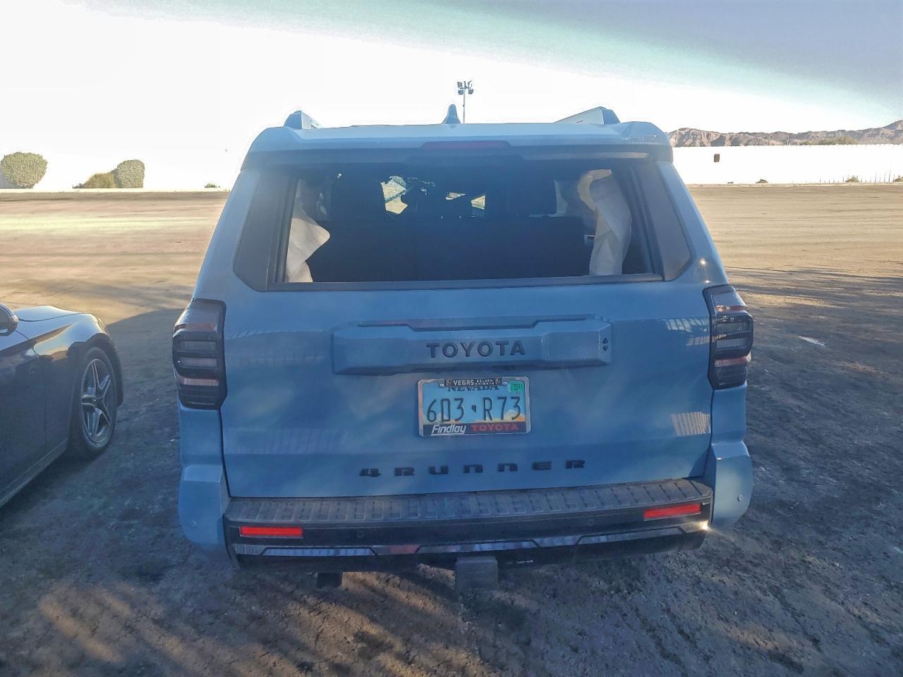 2025 Toyota 4Runner Sr5 - zdjęcie 6