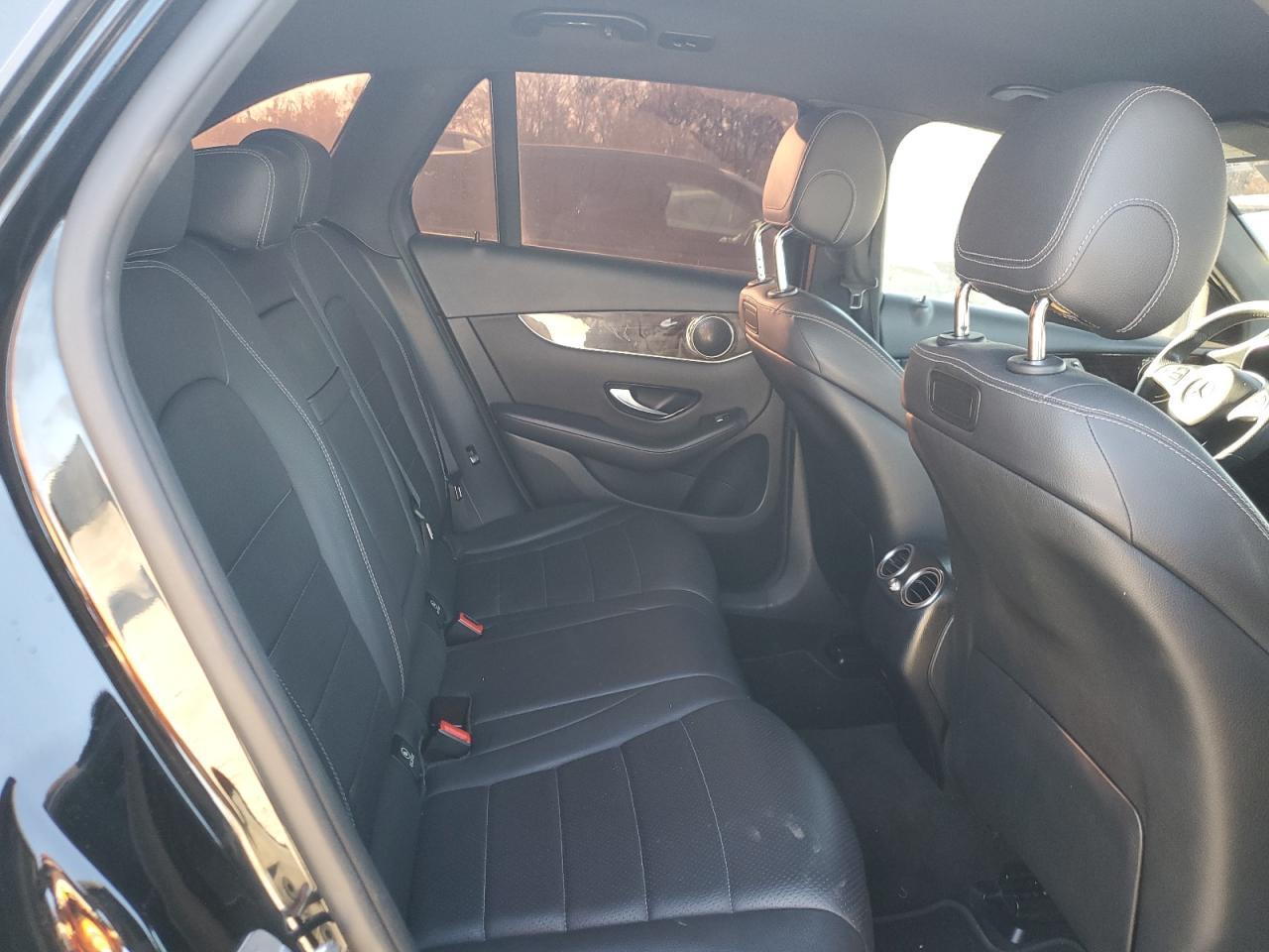 2018 Mercedes-Benz GLC - zdjęcie 11