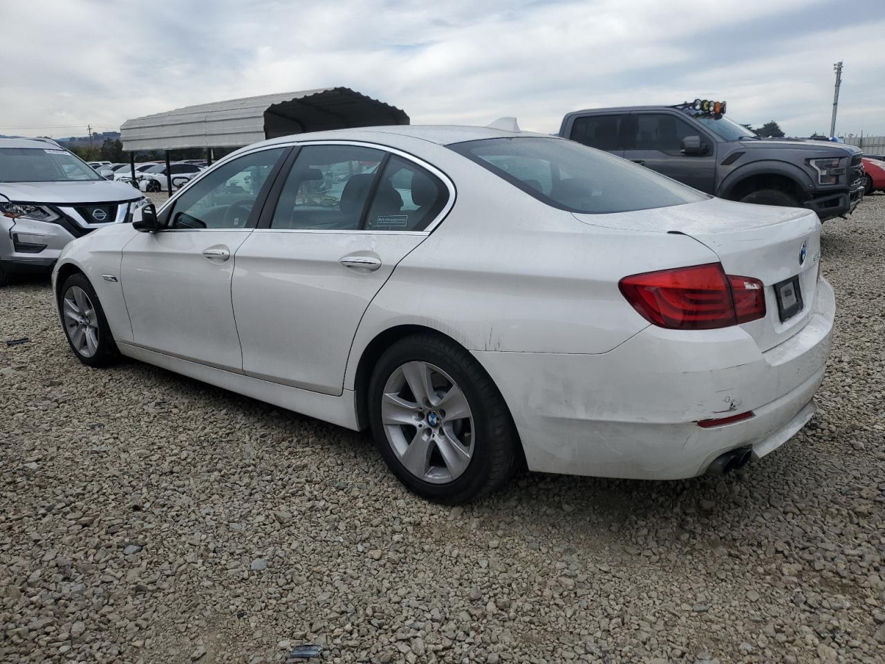 2013 BMW 528 - zdjęcie 2