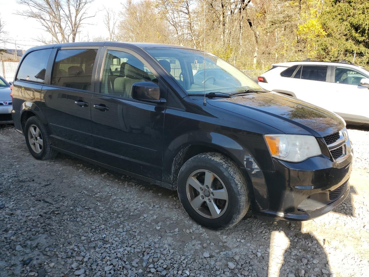 2013 Dodge Caravan - zdjęcie 4