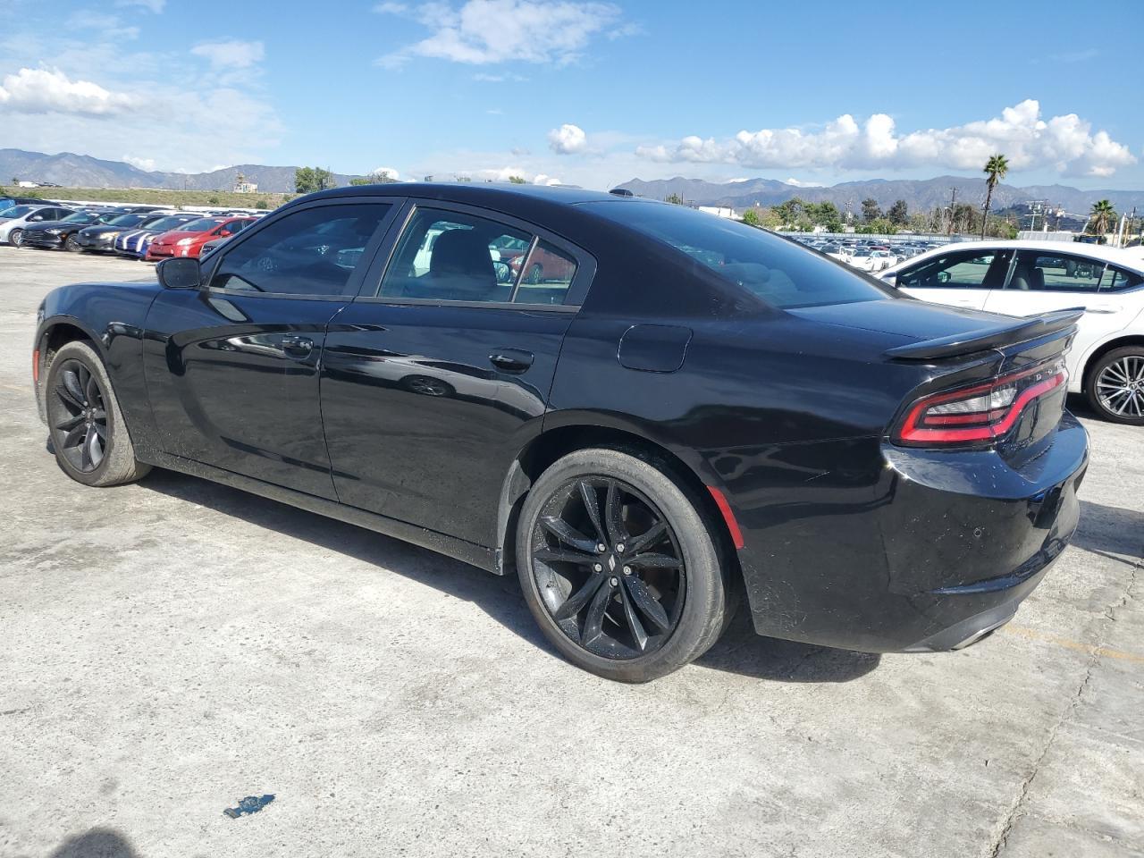2018 Dodge Charger Sxt - zdjęcie 2