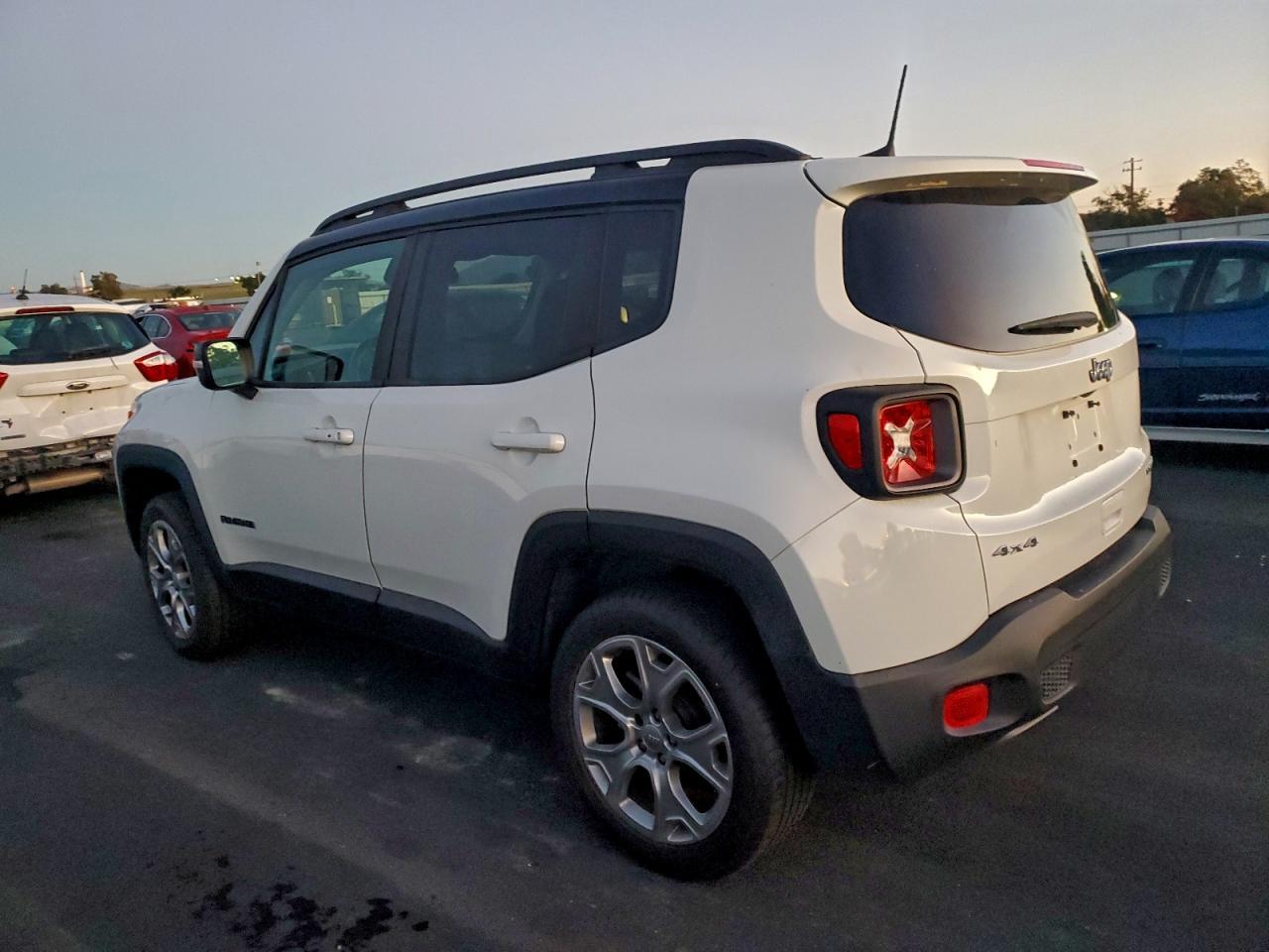 2020 Jeep Renegade - zdjęcie 2