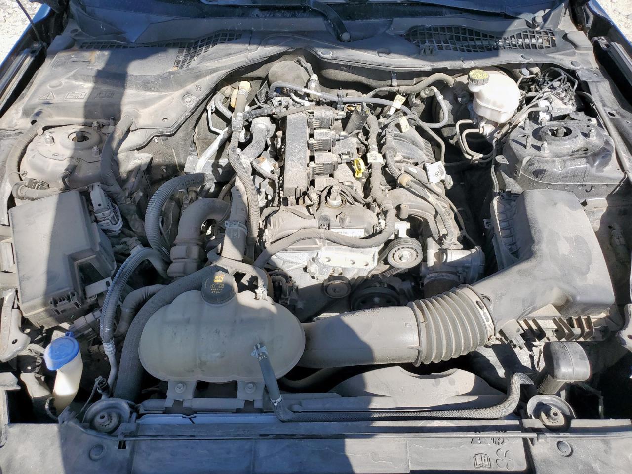 2021 Ford Mustang - zdjęcie 21