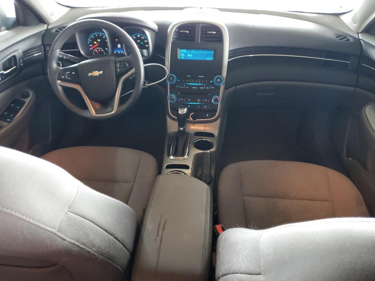 2014 Chevrolet Malibu Ls - zdjęcie 8