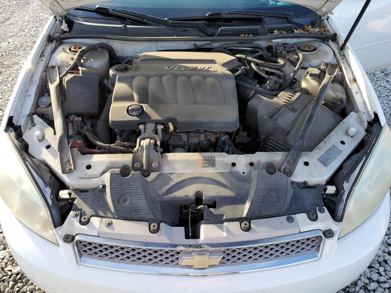 2013 Chevrolet Impala - zdjęcie 11