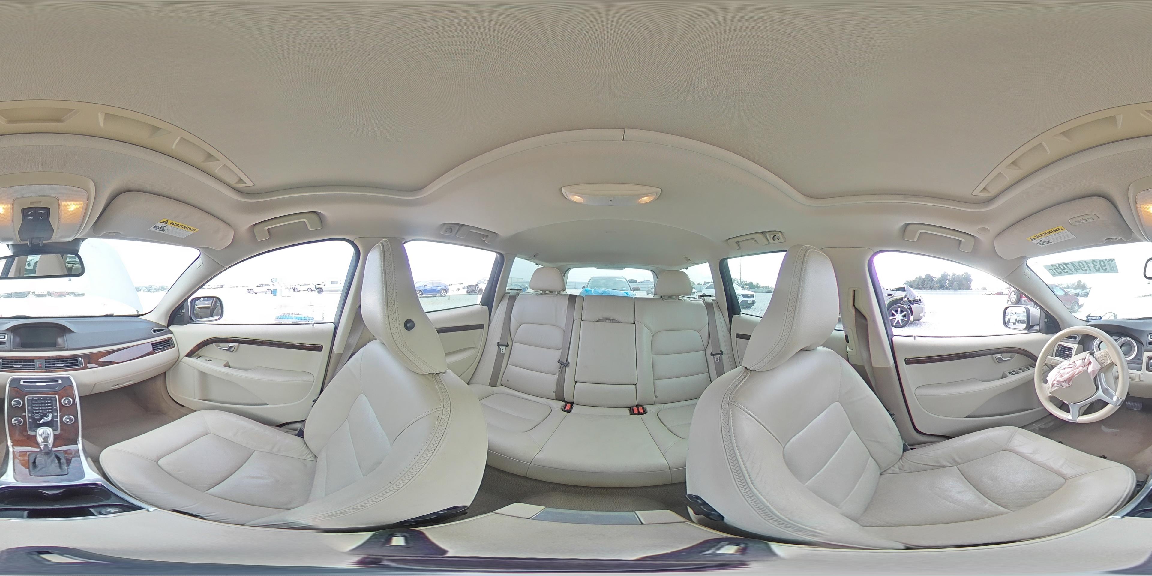 2013 Volvo XC70 - zdjęcie 15