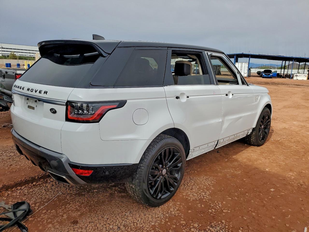 2020 Land Rover Range Rover Sport - zdjęcie 3