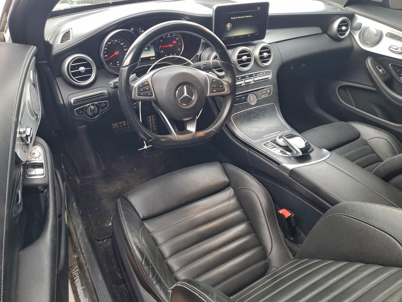 2017 Mercedes-Benz C 300 4Matic - zdjęcie 8