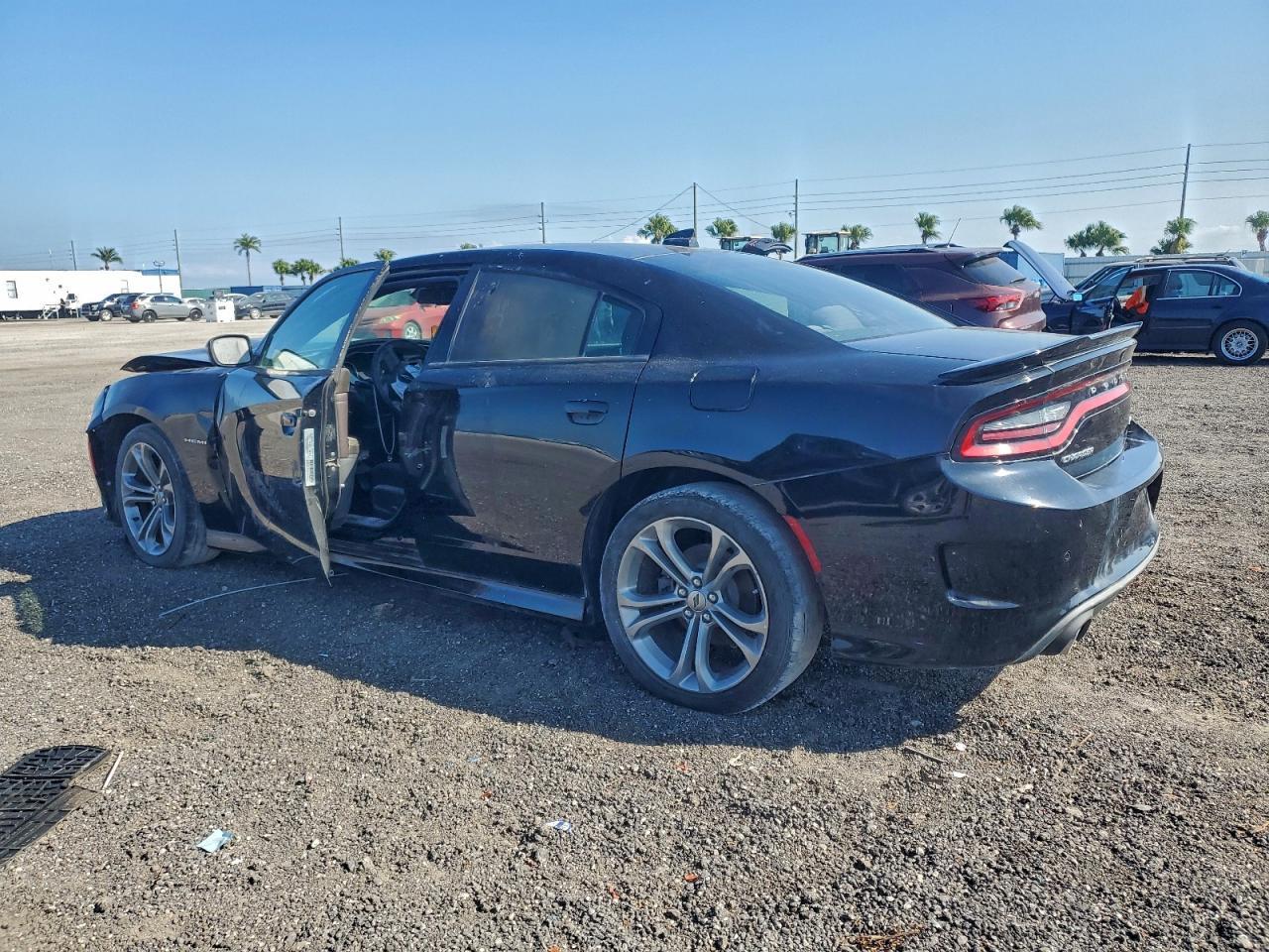 2020 Dodge Charger R/T - zdjęcie 2