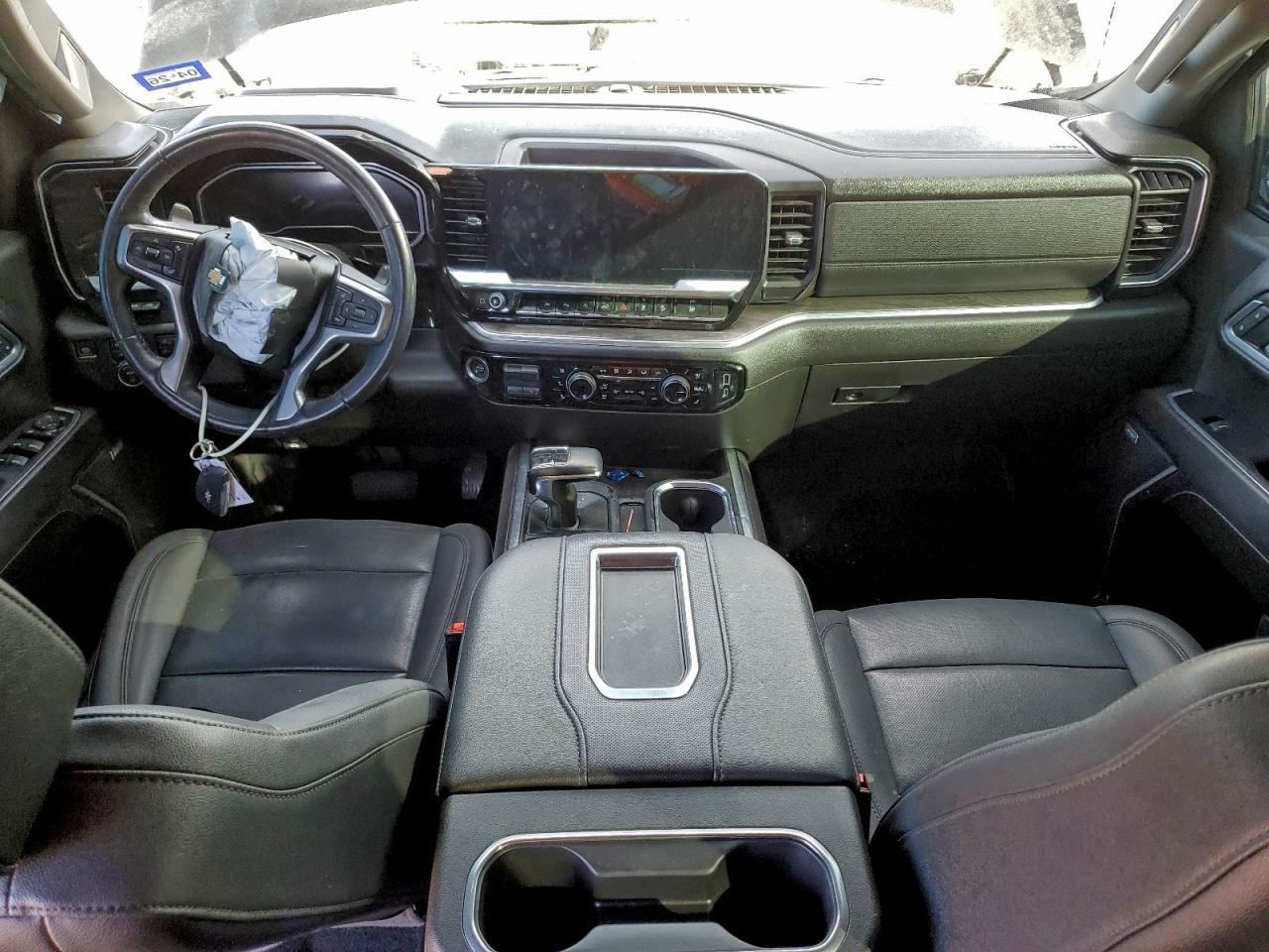 2022 Chevrolet Silverado K1500 Ltz - zdjęcie 8