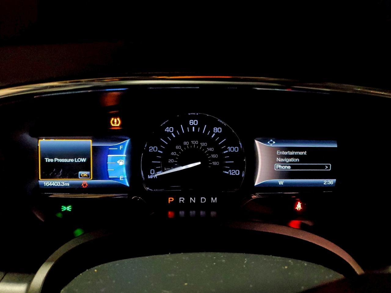 2016 Lincoln Navigator - zdjęcie 9