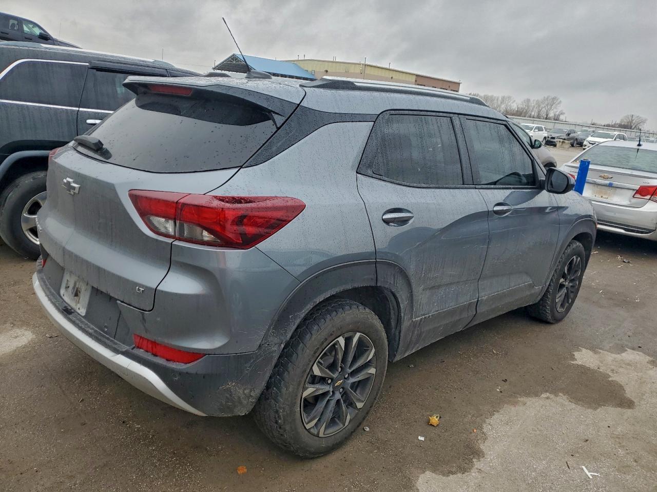 2021 Chevrolet TrailBlazer - zdjęcie 3