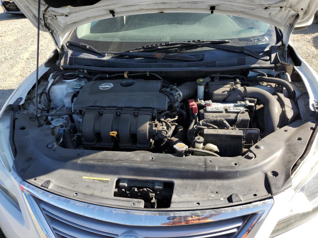 2014 Nissan Sentra S - zdjęcie 11