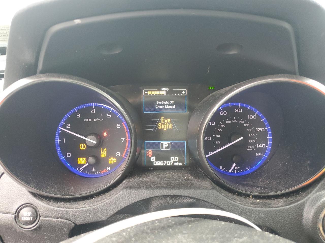 2015 Subaru Legacy - zdjęcie 9