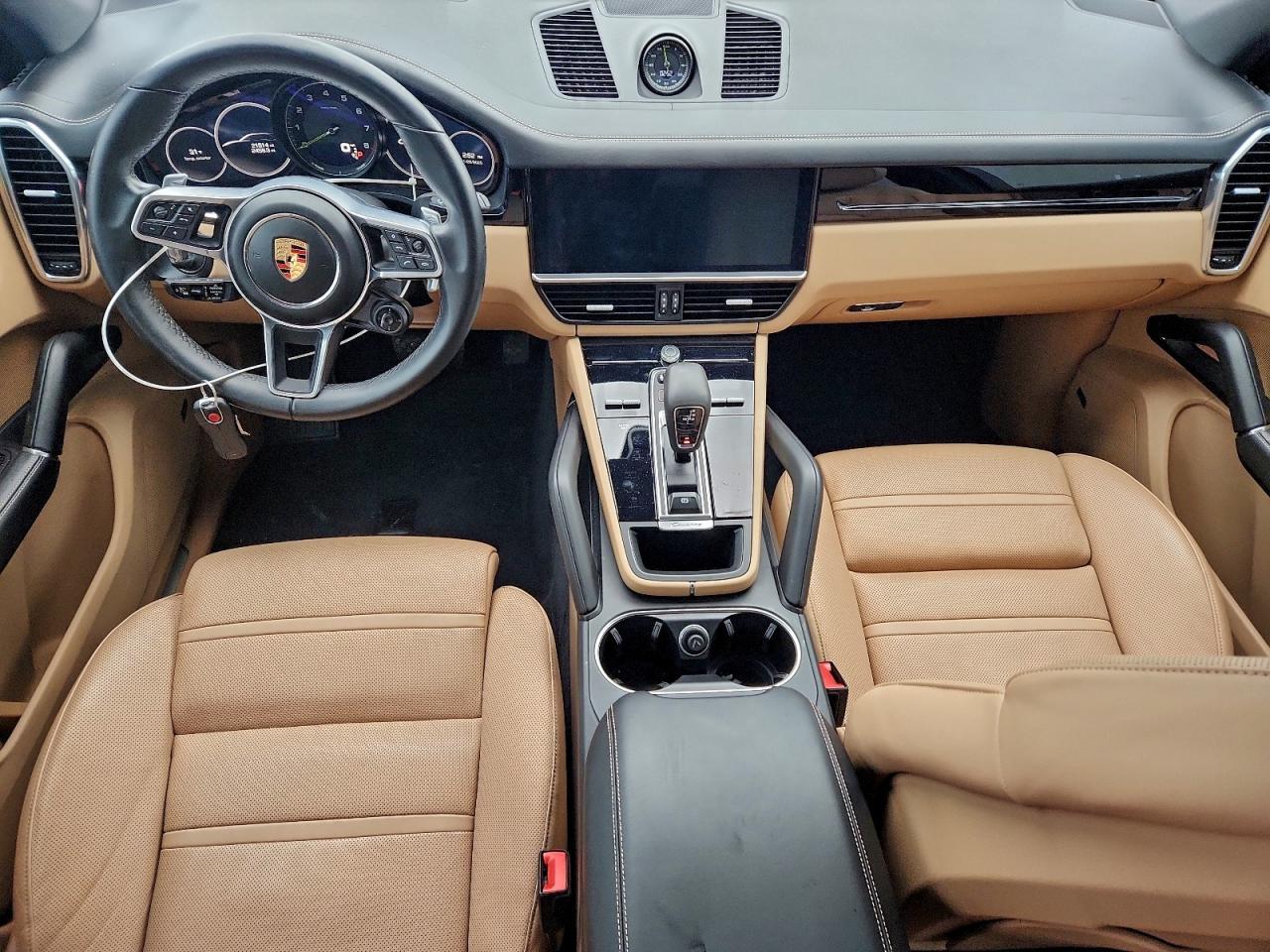 2020 Porsche Cayenne E-Hybrid - zdjęcie 8