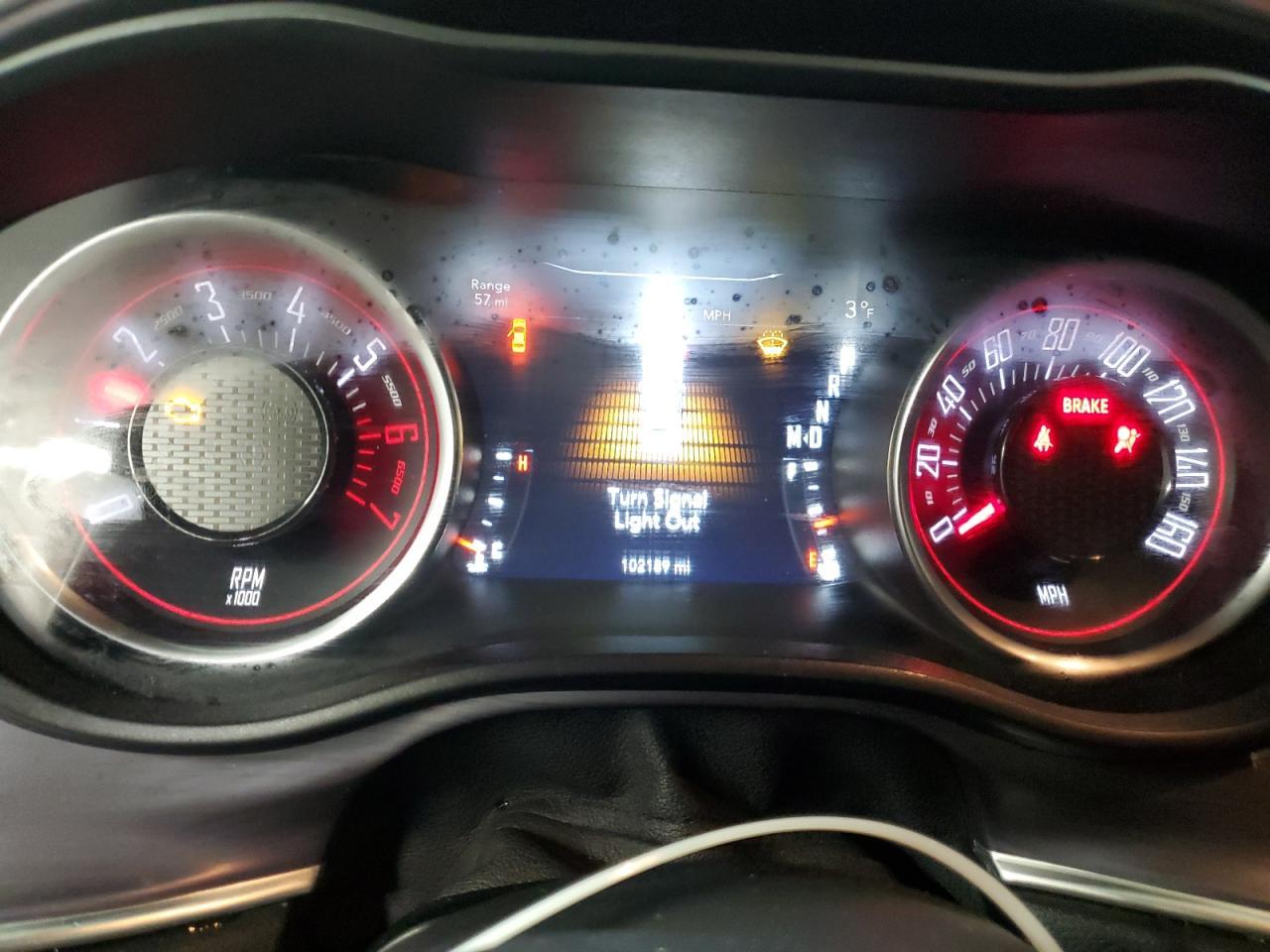 2017 Dodge Challenger R/T - zdjęcie 9