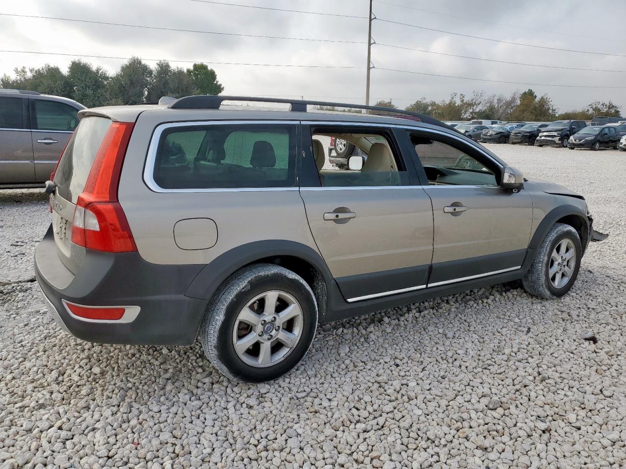 2013 Volvo XC70 - zdjęcie 3