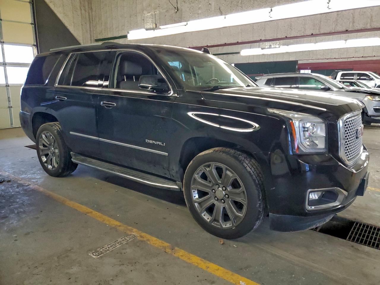 2015 GMC Yukon Denali - zdjęcie 4