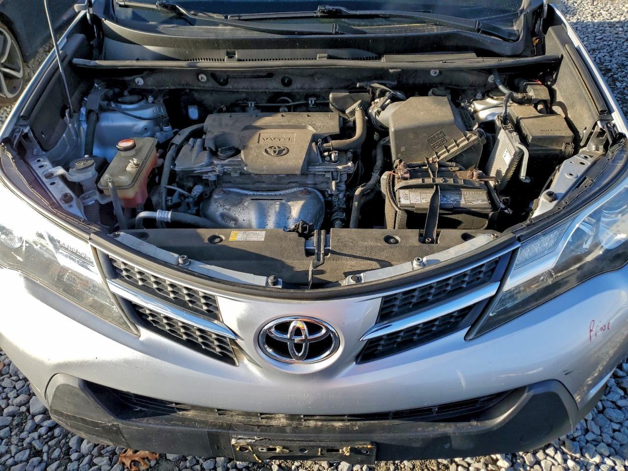 2015 Toyota Rav4 Le - zdjęcie 12