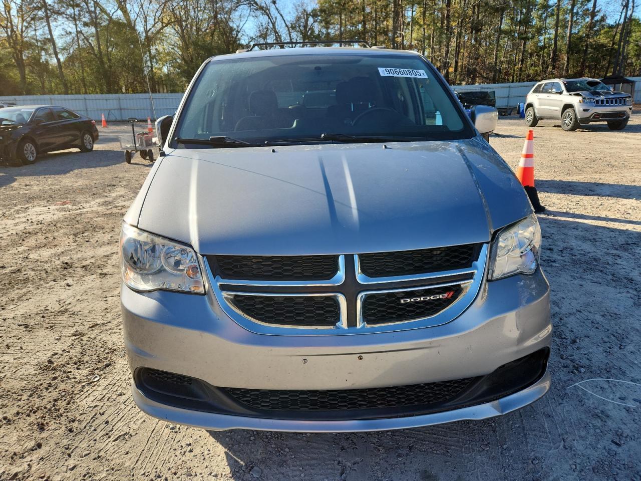 2016 Dodge Grand Caravan Sxt - zdjęcie 5