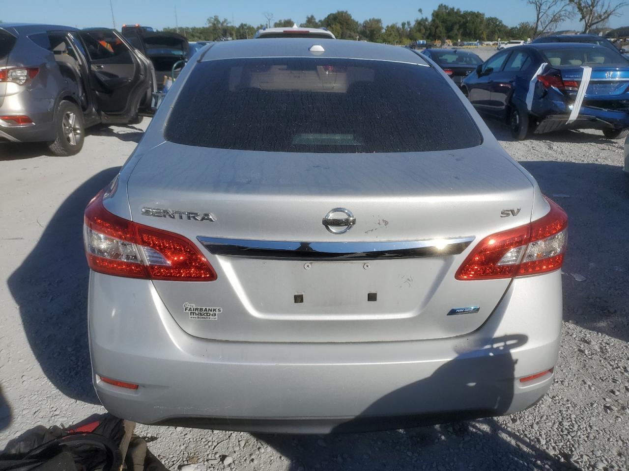 2013 Nissan Sentra - zdjęcie 6