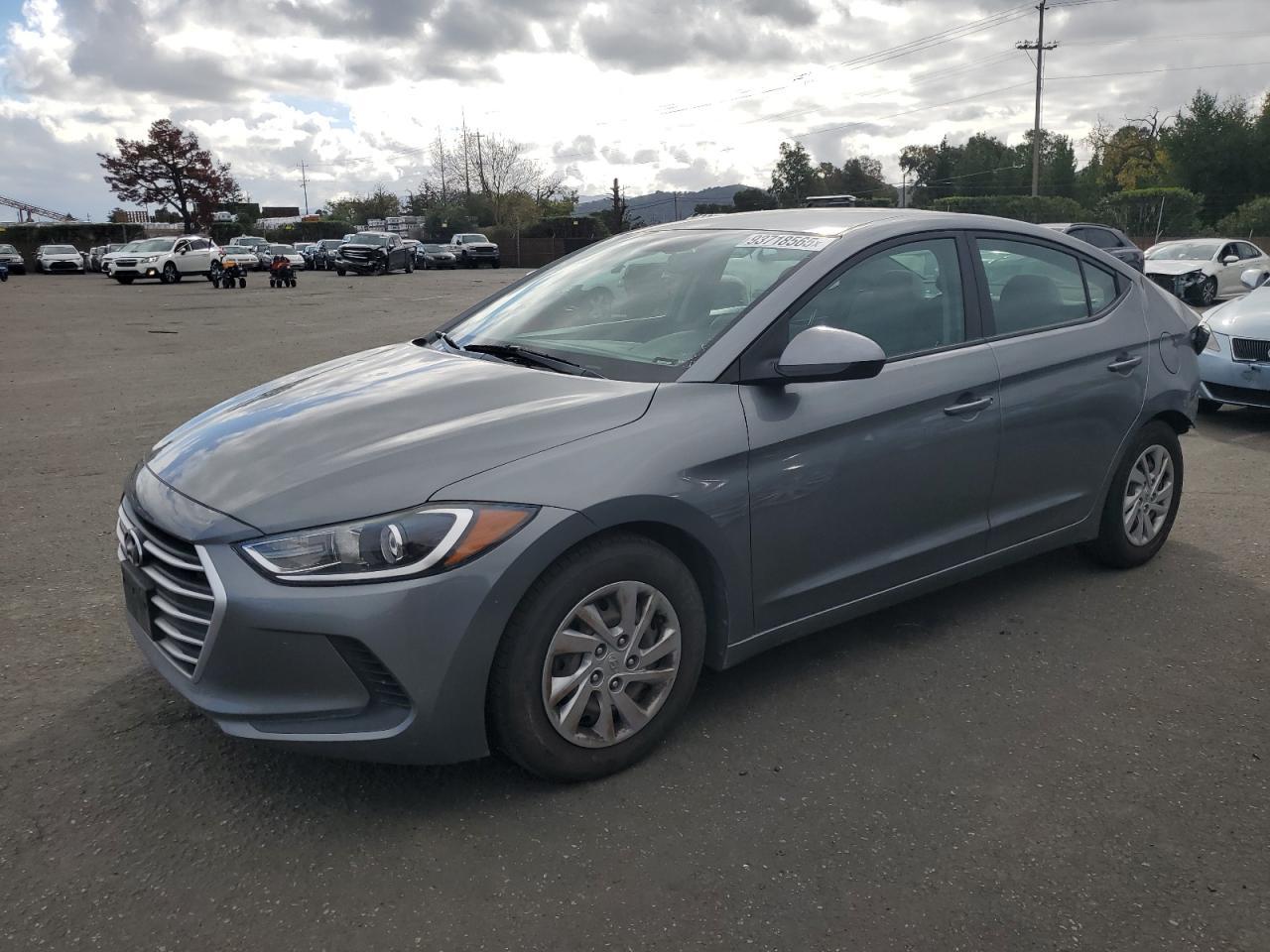 2017 Hyundai Elantra - zdjęcie główne