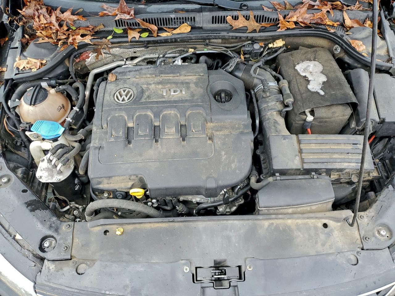 2015 Volkswagen Jetta - zdjęcie 11