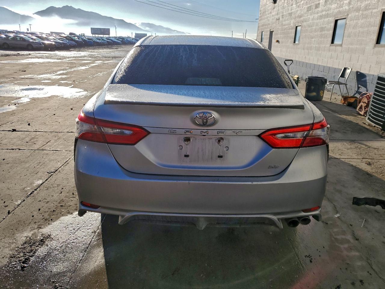 2018 Toyota Camry - zdjęcie 6
