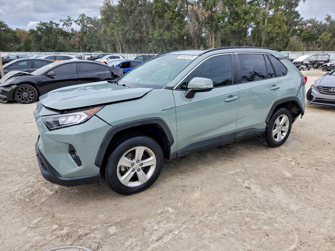 2021 Toyota RAV 4 - zdjęcie główne