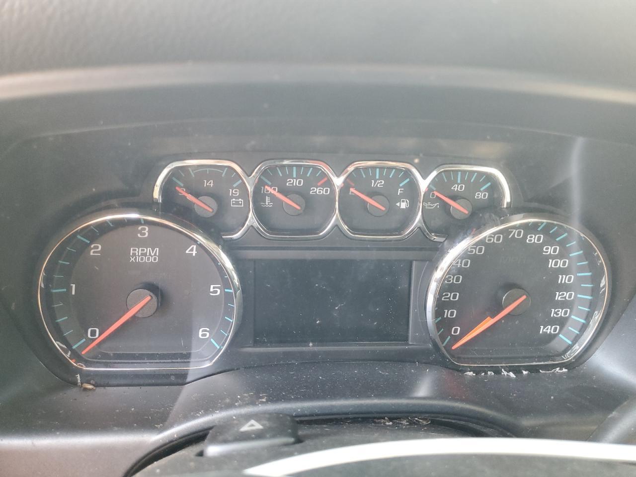 2018 Chevrolet Silverado - zdjęcie 9