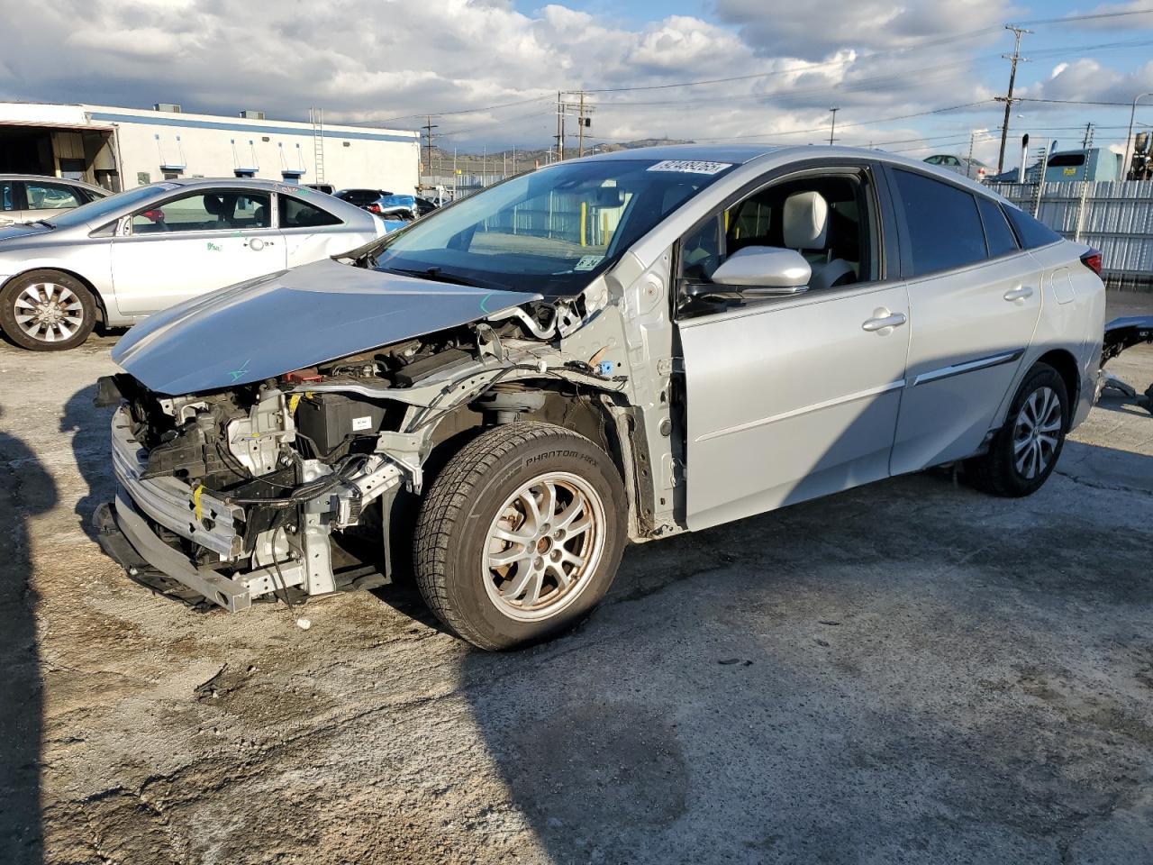 2019 Toyota Prius - zdjęcie główne