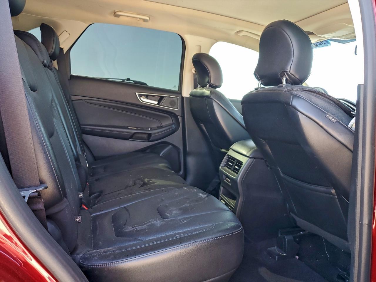 2019 Ford Edge - zdjęcie 11