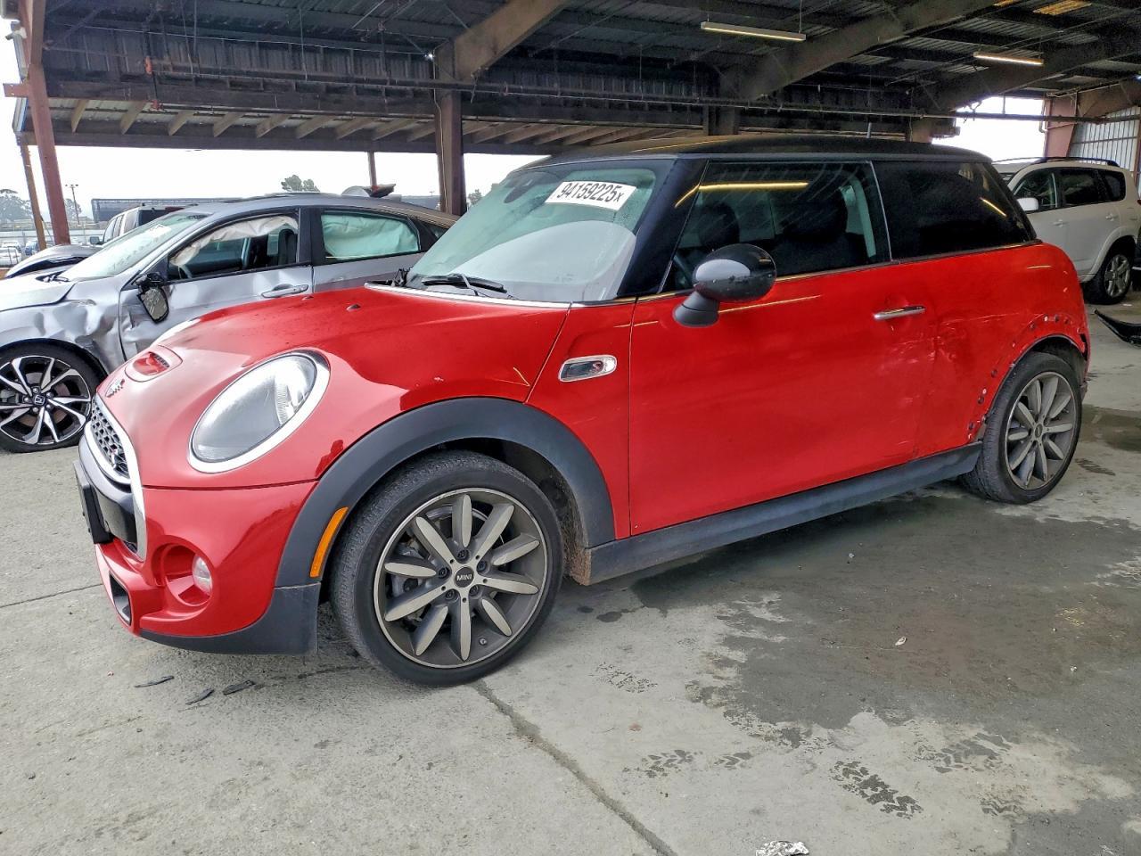2019 MINI Cooper