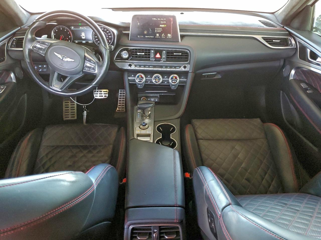 2019 Genesis G70 - zdjęcie 8