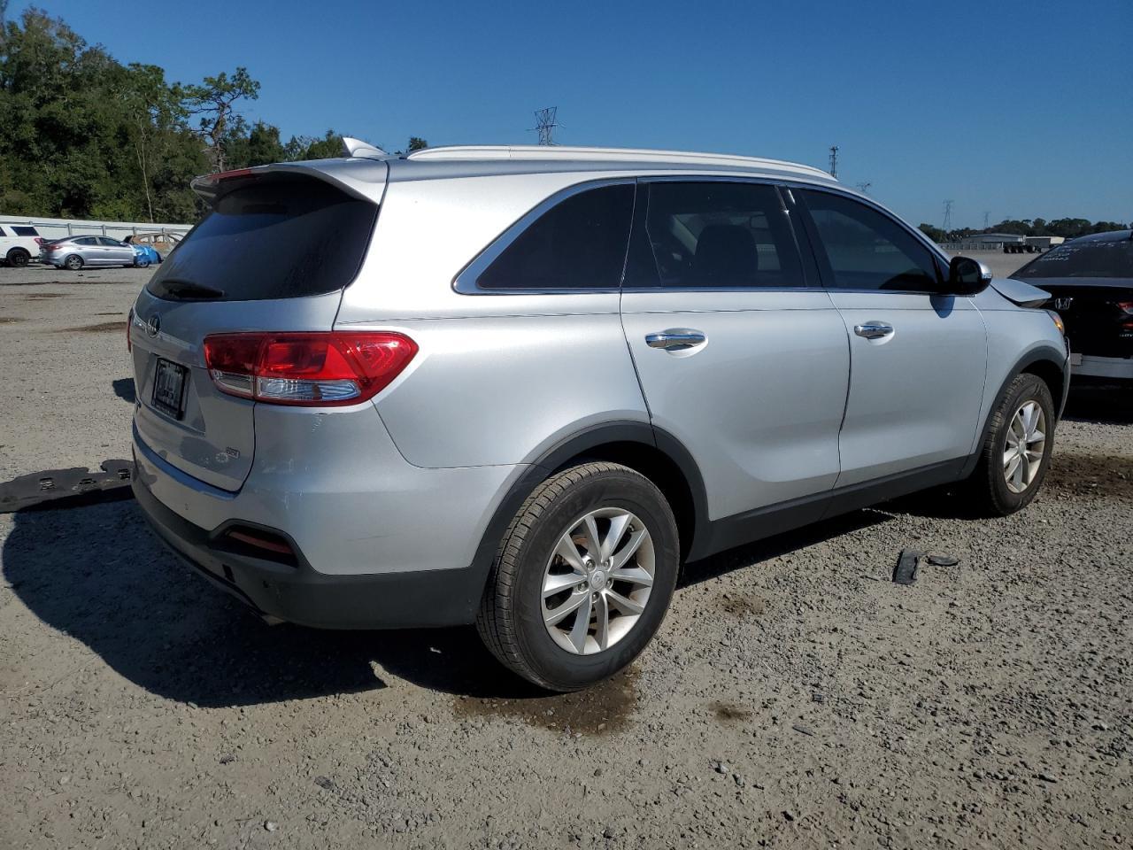 2017 Kia Sorento - zdjęcie 3